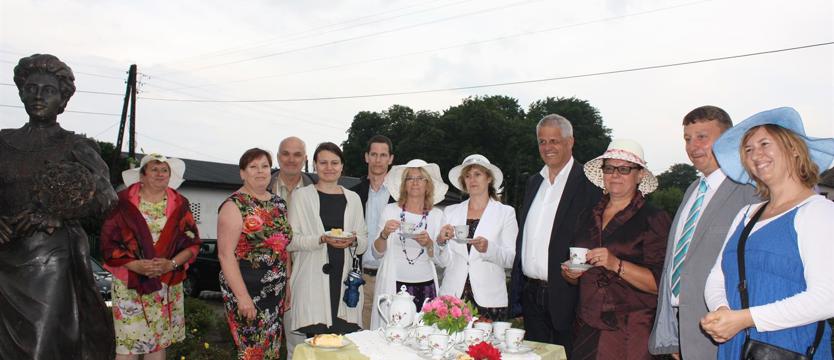 Tam gdzie żyje się ciekawie