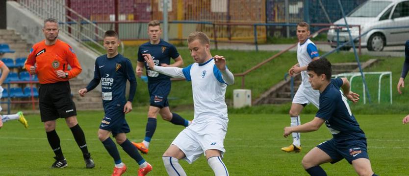 Piłka nożna. II - ligowe roszady