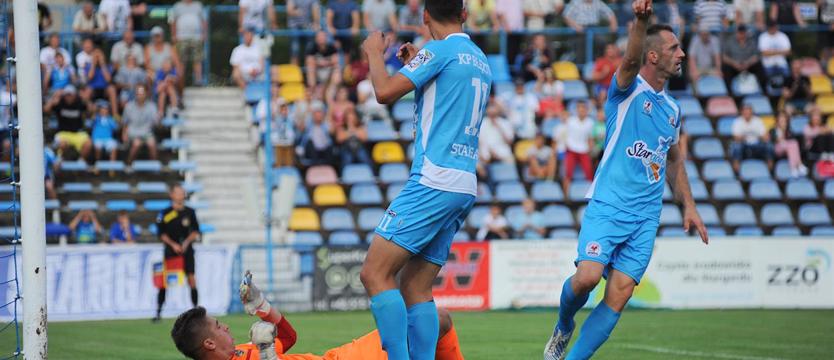 Piłka nożna. Błękitni - Puszcza 0:0