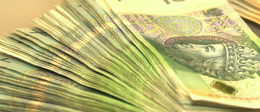Przez 12 zł za godzinę młodzi mogą nie znaleźć pracy