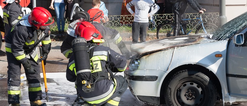 Pożar auta na placu Grunwaldzkim