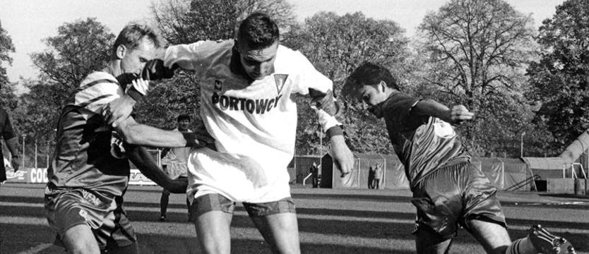 Piłka nożna. Jak Niciński mierzył się z Mendietą