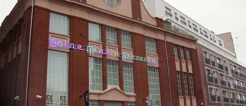 "Nie możemy przyglądać się biernie". Akcja ludzi kultury - w środę w południe