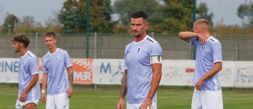 Piłka nożna. Rezerwy Portowców zagrożone
