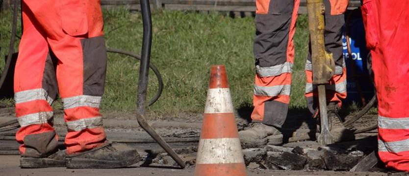 Sezon dziur w jezdniach i napraw doraźnych