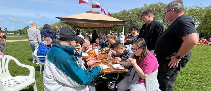 Wsparcie i szacunek wśród szczecinian, wśród przyjaciół