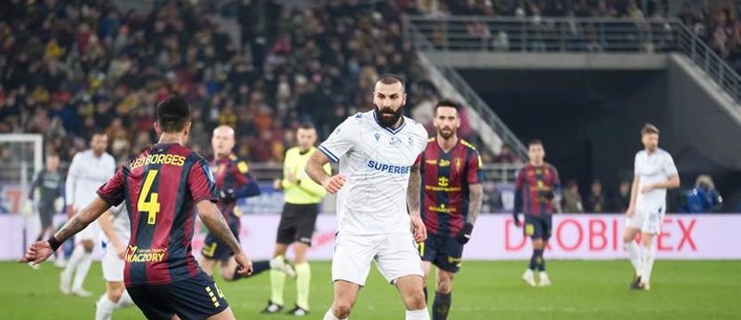 Piłka nożna. W sobotnią noc Pogoń podejmie Lecha