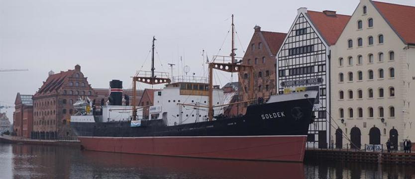 76 lat temu podniesiono banderę na parowcu „Sołdek”