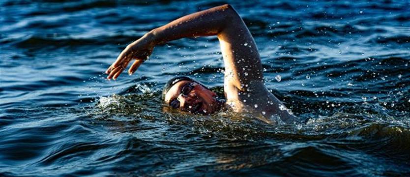 Pływanie. Przepłynąć Bałtyk wpław!