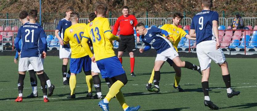 Piłka nożna. Wiosna w okręgówce, czyli zwycięstwo lidera