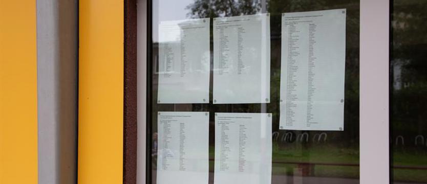 Wolne miejsca są nawet w „Dwójce”. Teraz aplikować można już tylko w szkołach