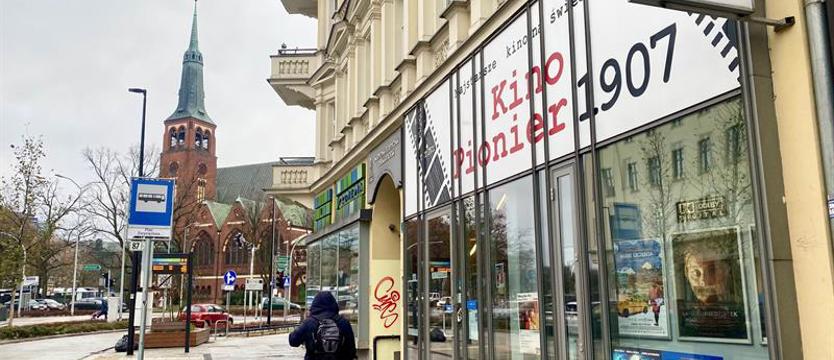 Publiczność dopisuje, bilety się sprzedają, ale... „Pionier” sam się nie utrzyma