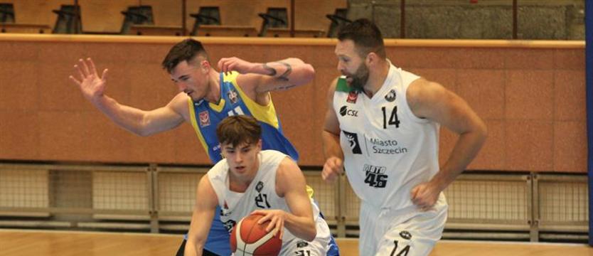 Koszykówka. Ogniwo udanie rozpoczęło rewanże