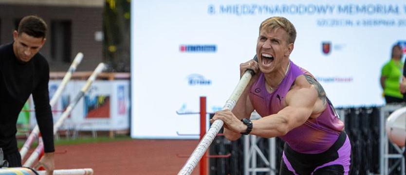 Lekkaatletyka. Złamana tyczka i przerwany konkurs. Pechowy start Piotra Liska w Niemczech