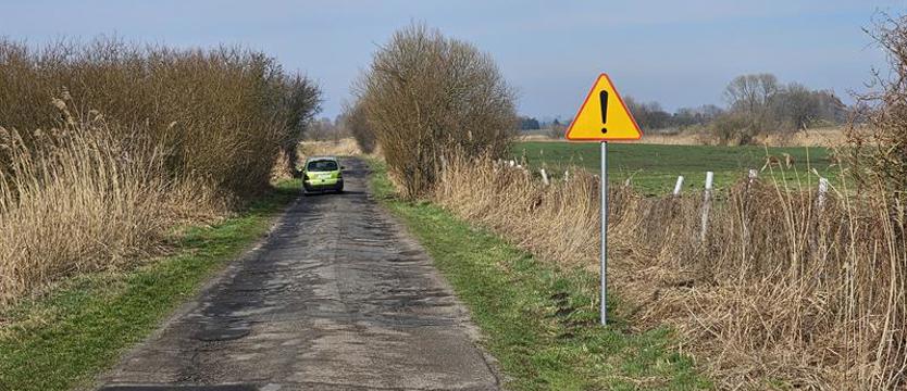 Najgorsza droga w gminie. Winny Edward Gierek?