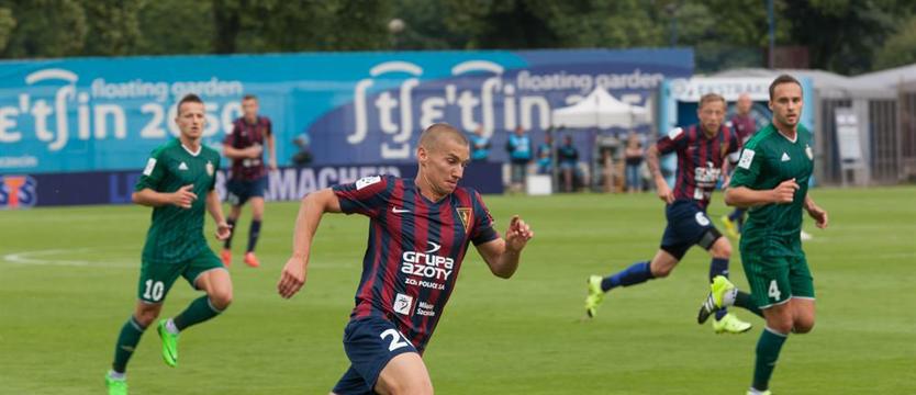 Piłka nożna. Magister na skrzydle