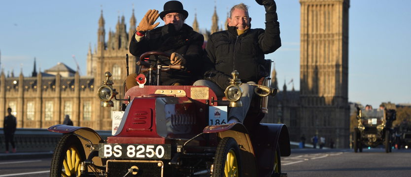 Rajd najstarszych aut