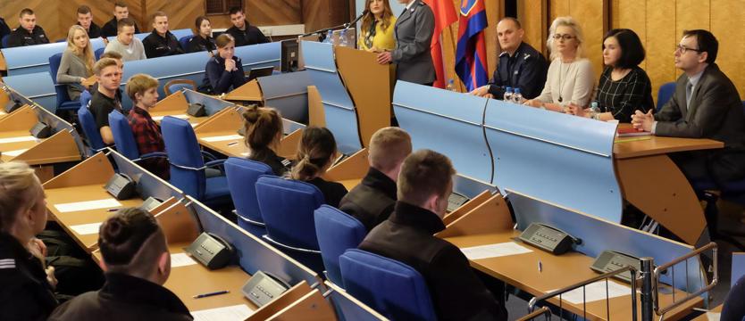 Przemoc domowa nie jest prywatną sprawą