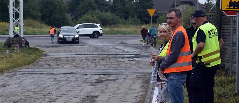 Akcja „Bezpieczny przejazd”. Kolej przypomina o zasadach bezpieczeństwa na torach