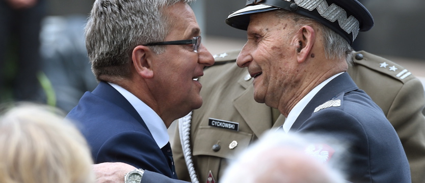 Prezydent odznaczył powstańców