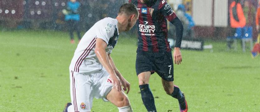 Piłka nożna. Przed Gyurcso był Stelmasiak i Robak