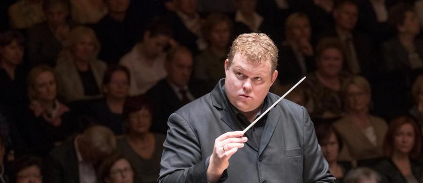 Piątek, 13.25 - filharmonia w telewizji