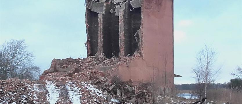 Znikają elewatory w Dąbiu