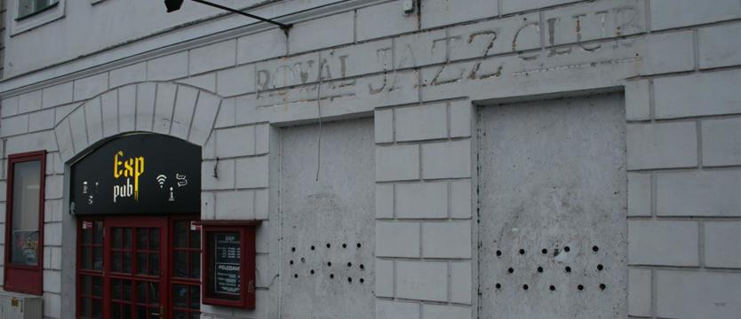 Podzielone „domki profesorskie” 