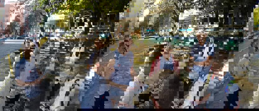 Z Pogonią do szkoły (FILM)