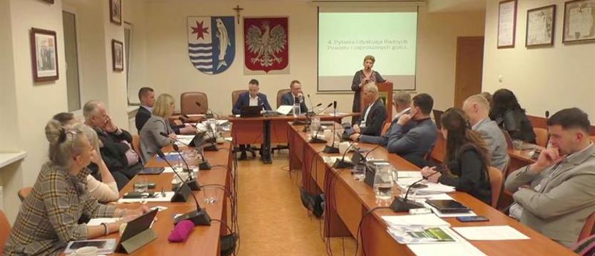 Źle się dzieje w dębnowskiej szkole. Nauczyciele proszą o pomoc