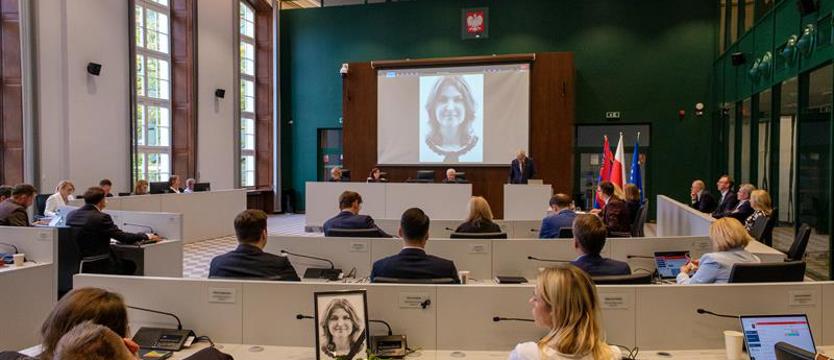 Świadectwo Marii Schneider na sesji Rady Miasta Szczecin