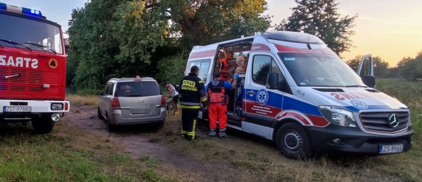 Niefortunny skok do wody. 13-latek zawisł na gwoździu