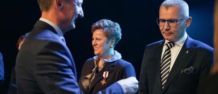 Nauczyciele i szkoły odznaczeni. 80 lat polskiej edukacji na Pomorzu Zachodnim