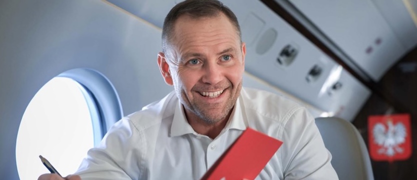 Prezydent podpisał ustawy umożliwiające obniżkę cen paliw