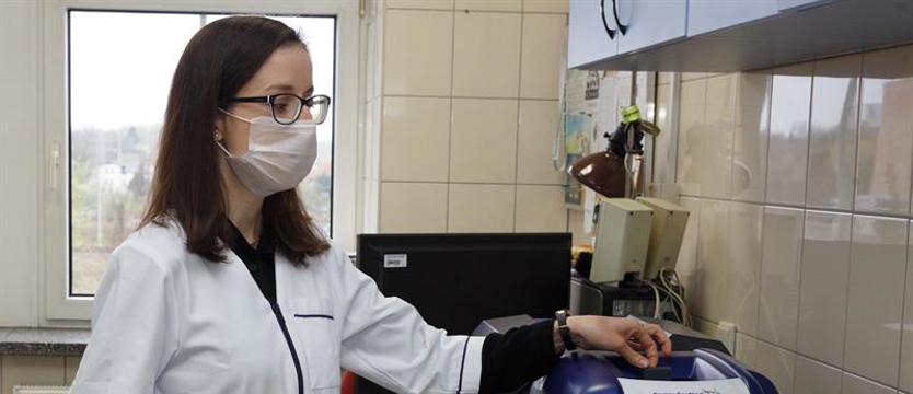 Nauka prosto z laboratorium. O przemyśle mleczarskim, badaniach oraz domowej produkcji