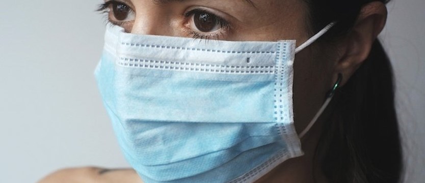 Resort Zdrowia: 19 074 nowe zakażenia koronawirusem, zmarły 274 osoby z COVID-19