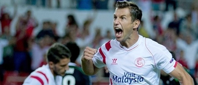Piłka nożna. Krychowiak przeciwko Barcelonie