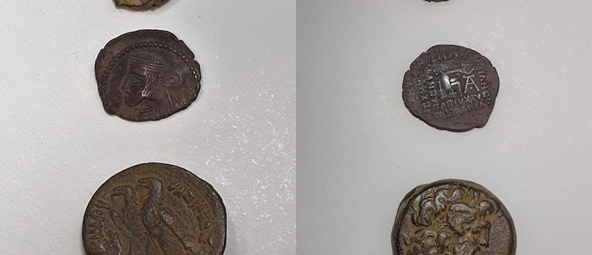 W przesyłce zamiast tanich żetonów były starożytne monety