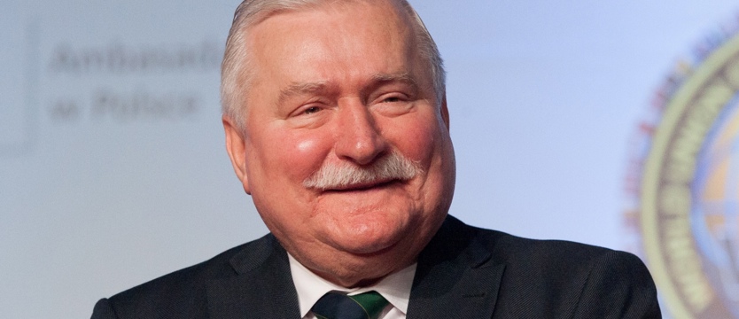 Wałęsa pośrednikiem?