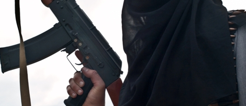 Francja zaczyna bombardować dżihadystów