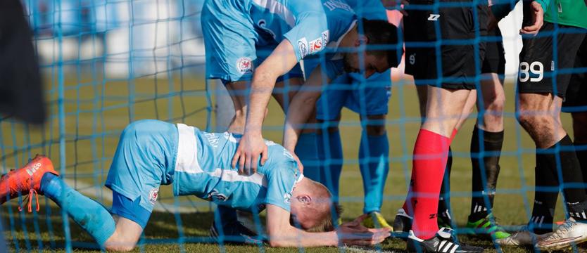 Piłka nożna. Błękitni nie przeszkodzili Odrze