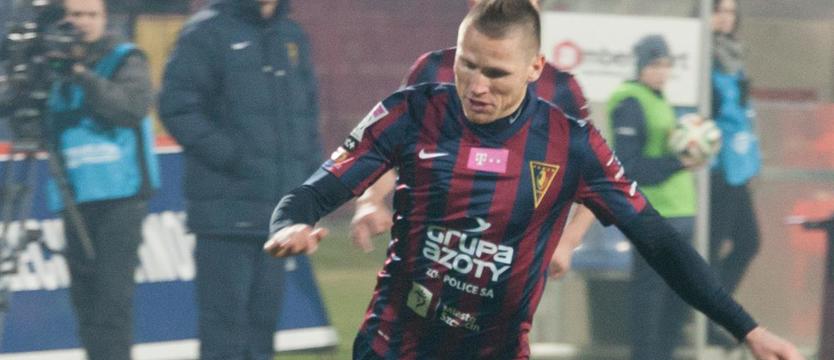 Piłka nożna. Pogoń chce odzyskać Robaka