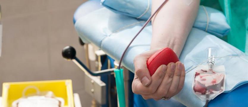 Czy krwiodawcy powinni płacić mniej za podróż pociągiem?