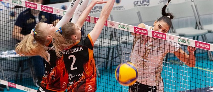 Siatkówka. Chemik w półfinale