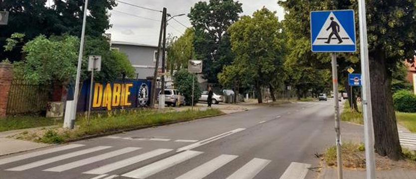 Przejścia w Dąbiu doświetlone