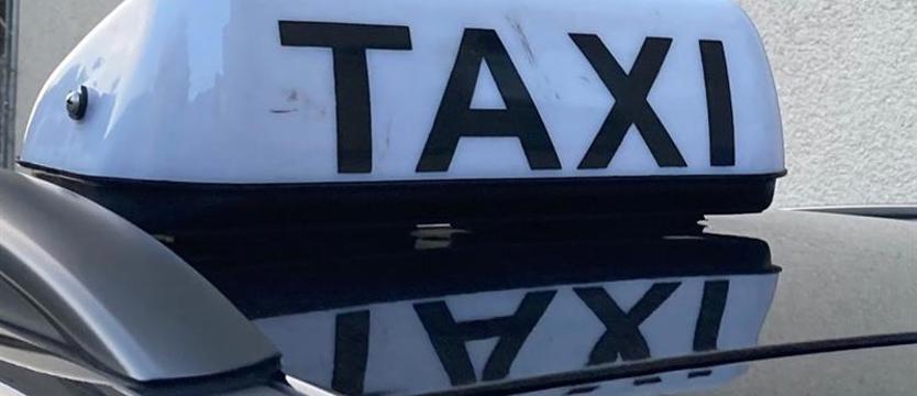 Ubywa korporacji, ubywa klientów