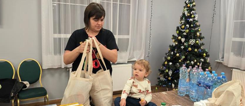 Mieszkańcy mieszkańcom. Policka Paczka dla Seniora