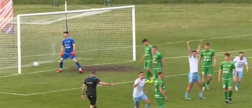 Piłka nożna. Czwarta wygrana Kotwicy Bartoszka, z ekstraklasowymi i stargardzkimi akcentami