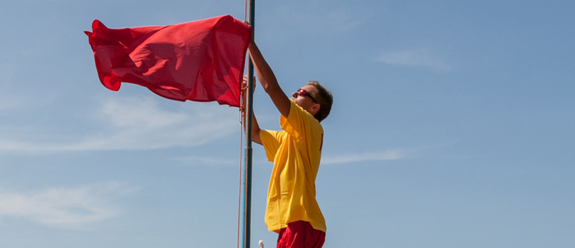 Trzy kąpieliska w Zachodniopomorskiem zamknięte z powodu sinic