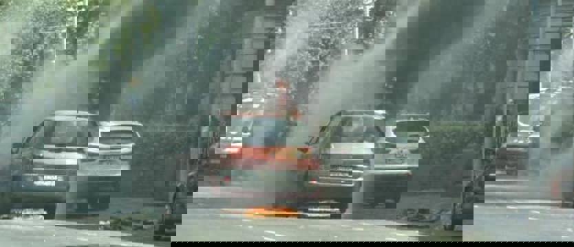 Samochód zapalił się w al. Piastów w Szczecinie